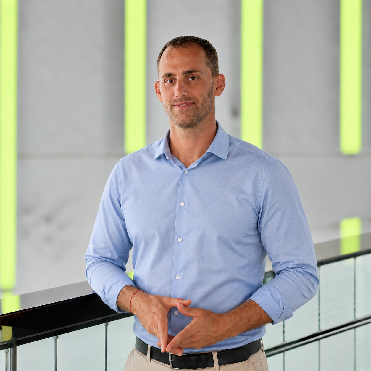 Porträt des EXPLOSERV Ansprechpartners Moritz Behrens